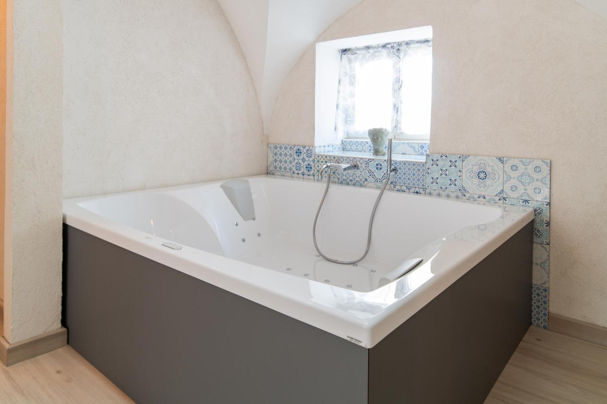 Luxurios Hot Tub-Maiori Otel Dış mekan fotoğraf